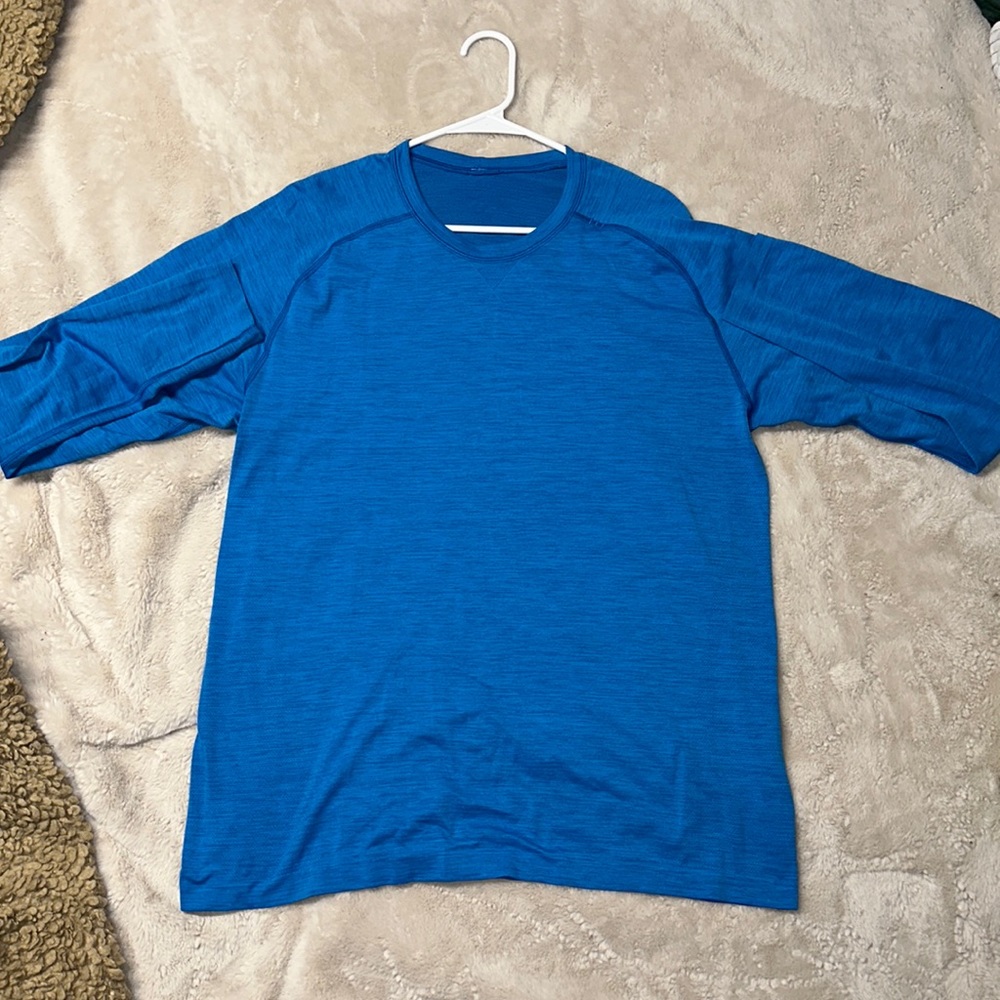 Lululemon Metal Vent Tech Long Sleeve